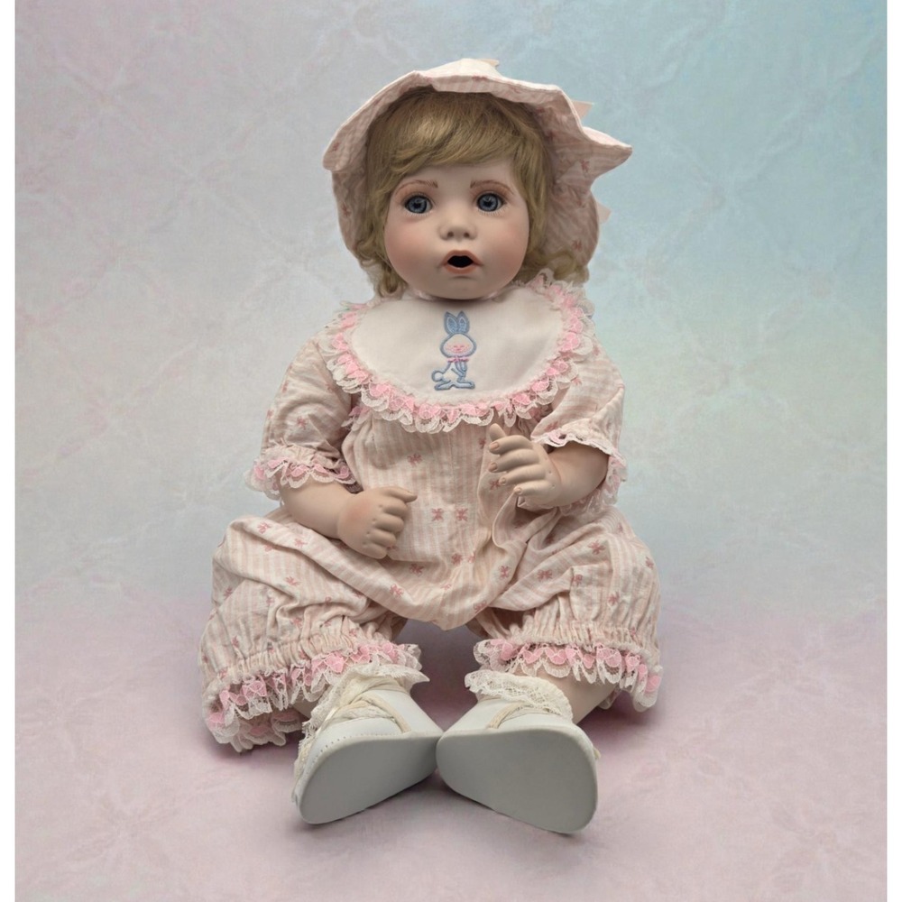 Thelma Resch Porcelain Baby Doll 1996 Limited Edition 63/2000 Blonde Blue Eyes
